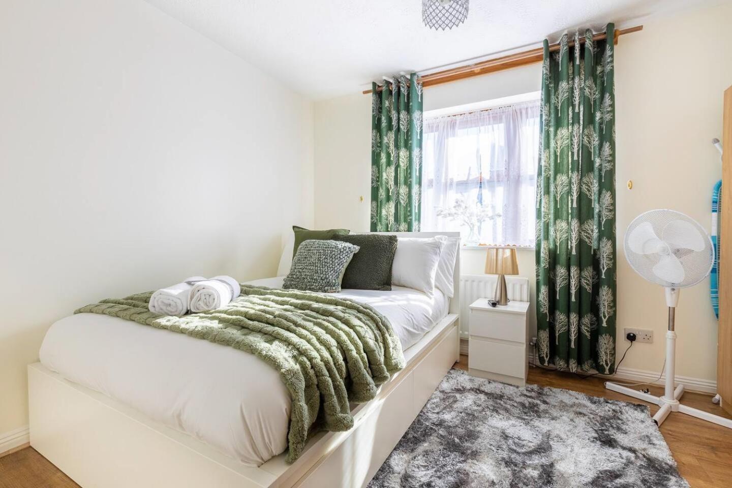 Cozy Family-Friendly House Διαμέρισμα Erith Εξωτερικό φωτογραφία